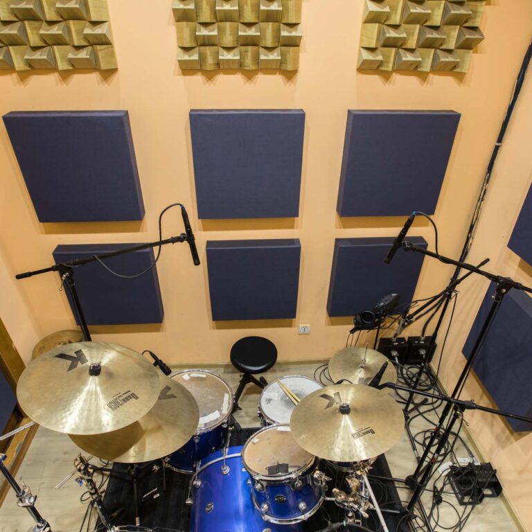 White Arch Studios - Studio A5 - Drum room 2