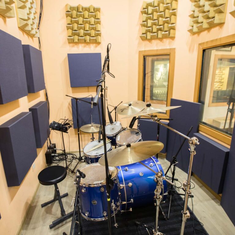 White Arch Studios - Studio A5 - Drum room
